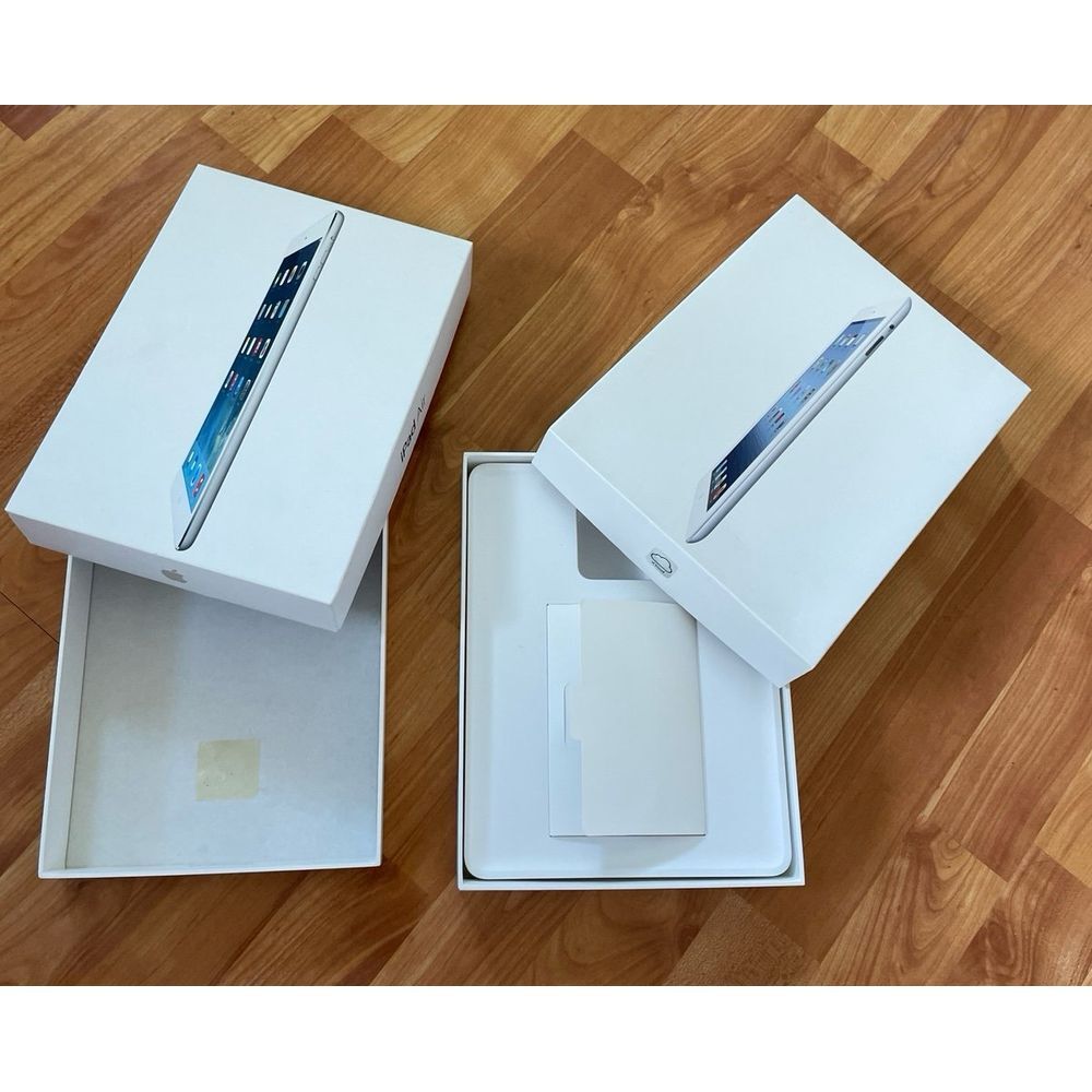 2 I Pad empty boxes - Picture 4 of 4